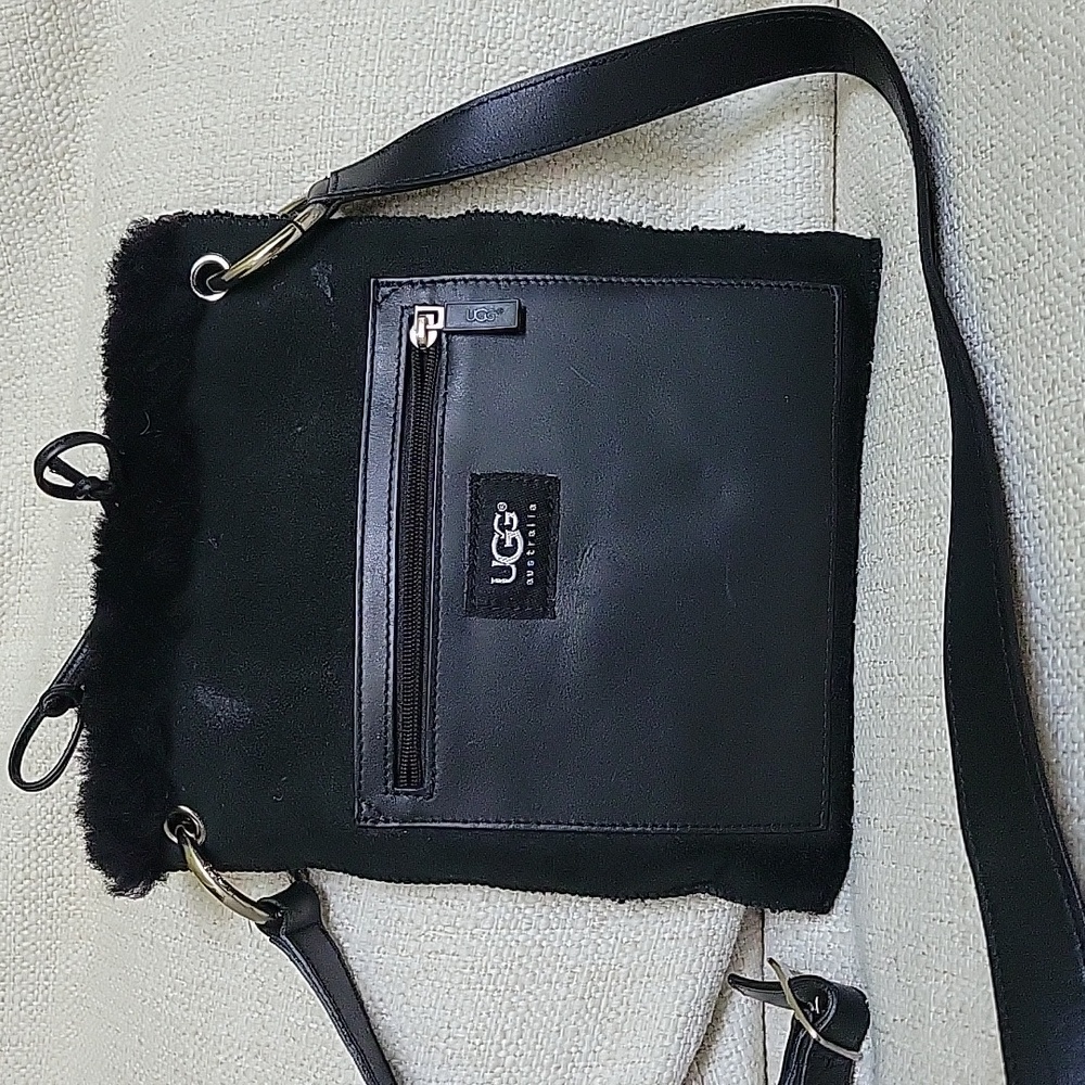UGG  Shearling Leather Crossbody Bag Black Suede Adjustable Strap Luxe